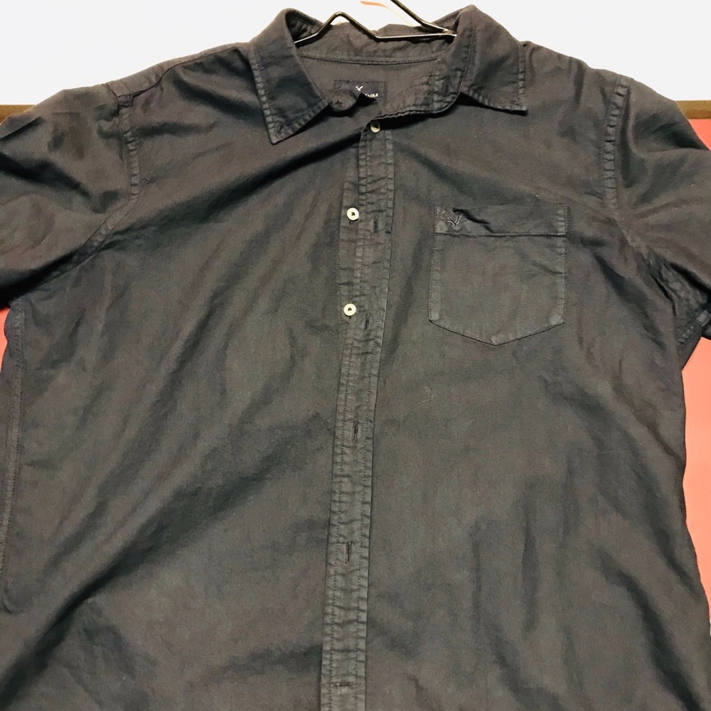 American Eagle button up long sleeve